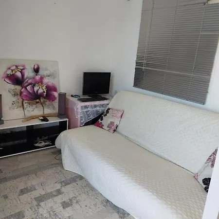 Sanguinaires Seaside Comfort: 3-bedroom Near Ajaccio Center